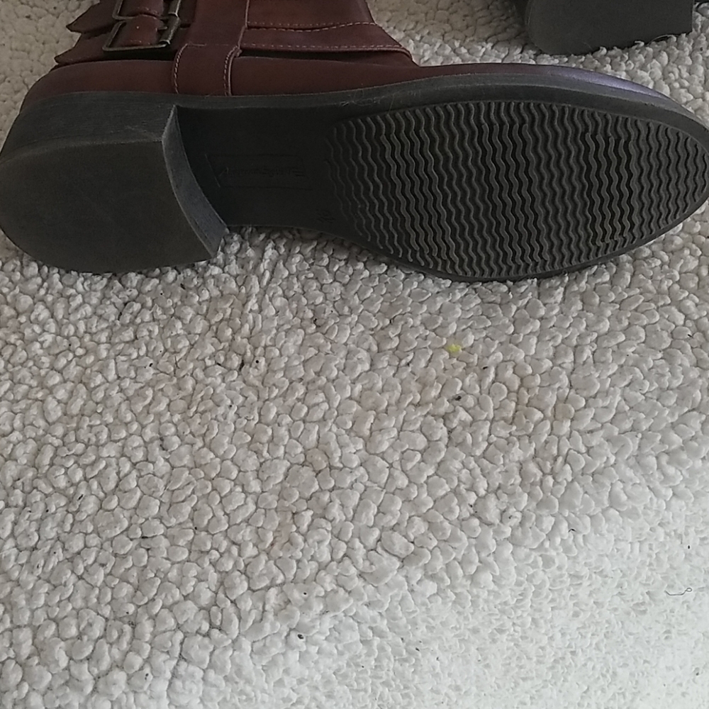 2 pairs of boots - Picture 5 of 8